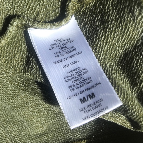 Champion Women's Medium Green Hoodie Cropped Sweatshirt - Picture 10 of 13